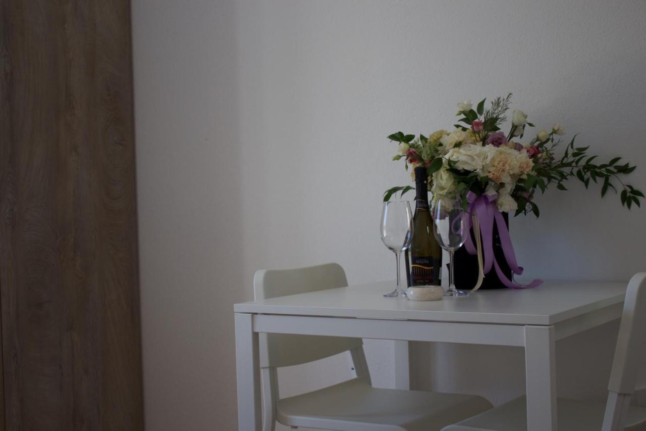 Apartmani Bauk Pucisca Dış mekan fotoğraf